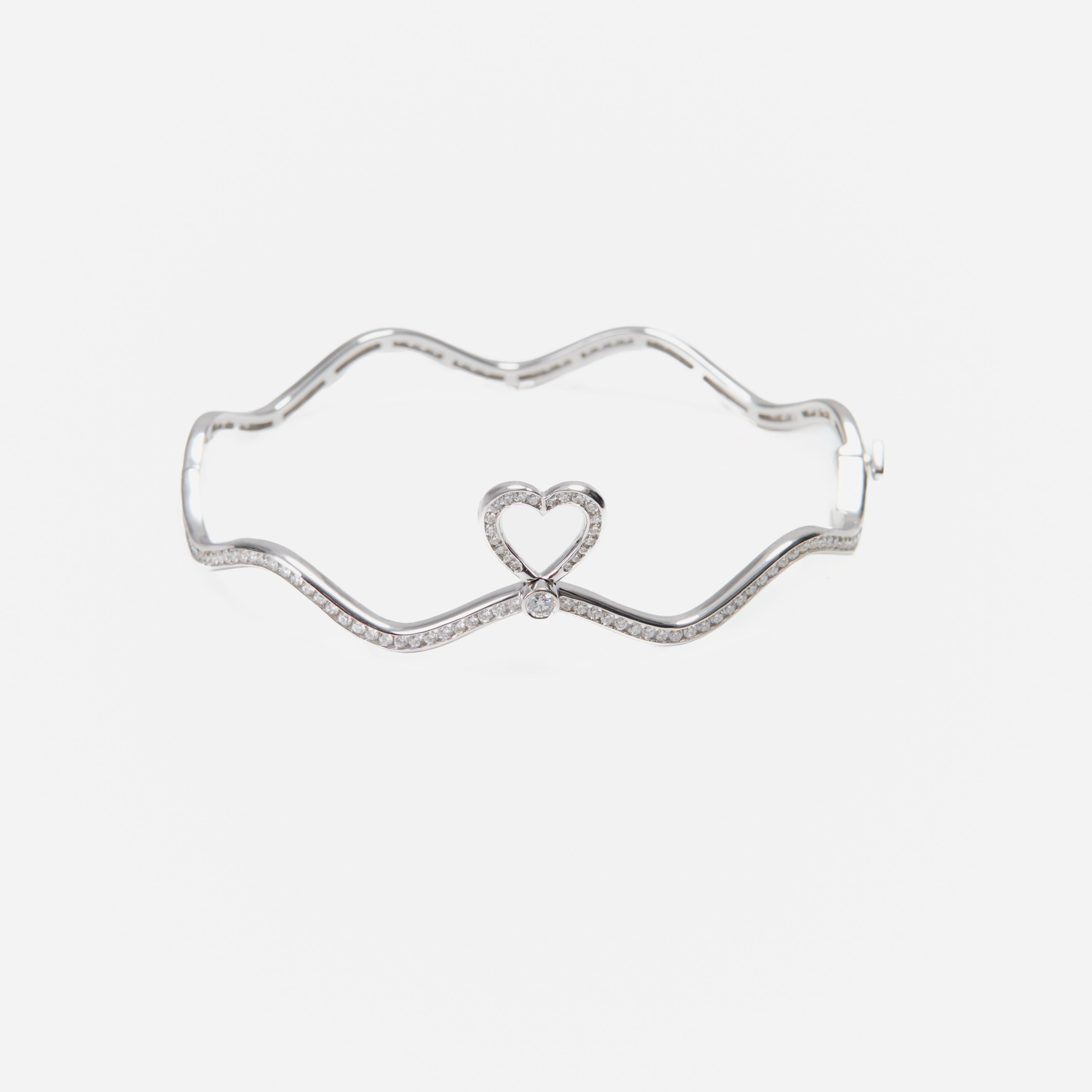 Single Heart Bangle